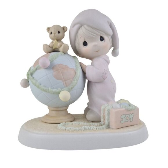 Precious Moments 522082 May Your World Be Trimmed With Joy Porcelain Figurine - Picture 2 of 7